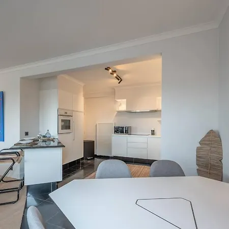 Morgenzon Stijlvol Met Garage, 크노케-하이스트