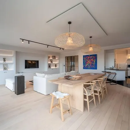 Morgenzon Stijlvol Met Garage, Appartement Knokke-Heist